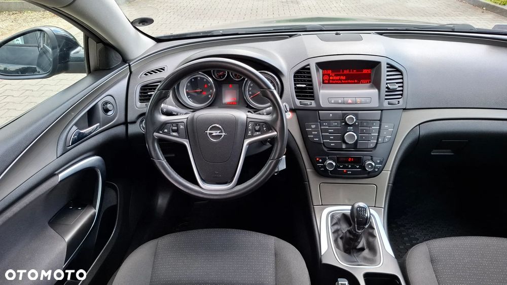 Opel Insignia 1.8 Active - 11