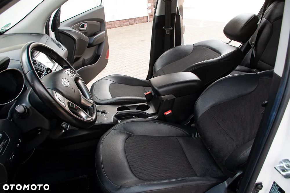 Hyundai ix35 2.0 2WD Automatik Trend - 25