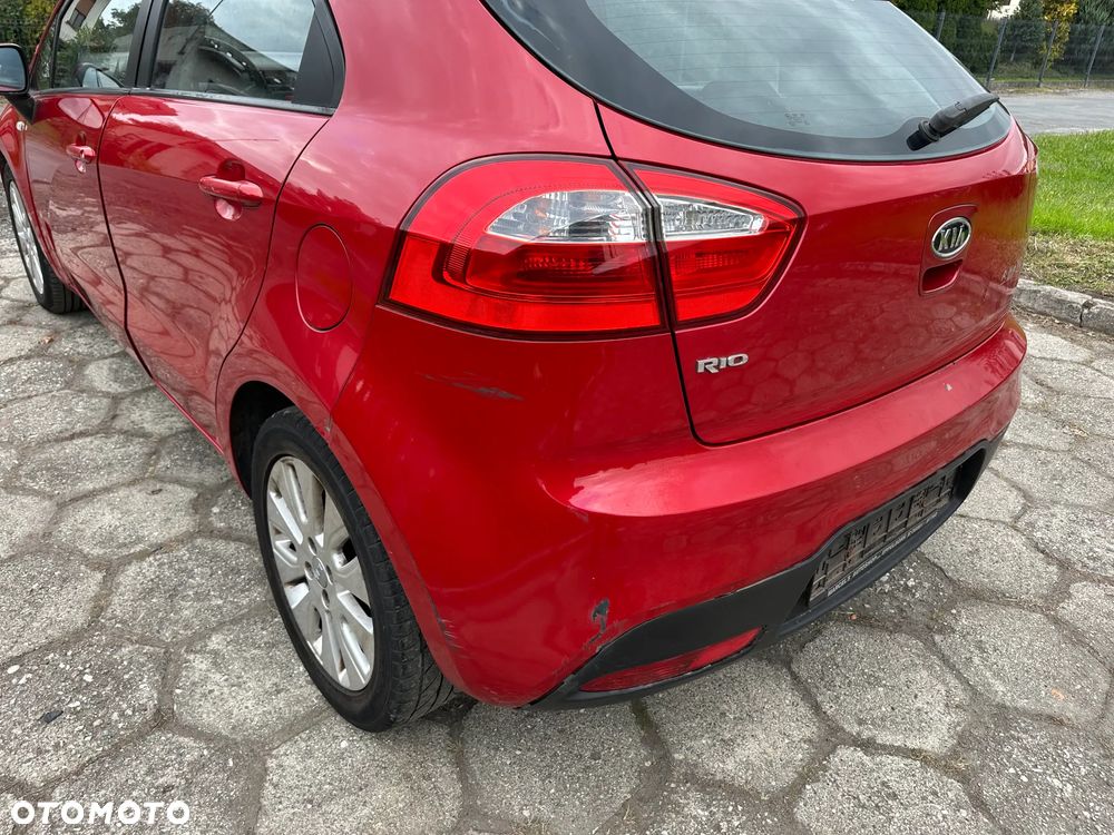Kia Rio 1.4 M - 3