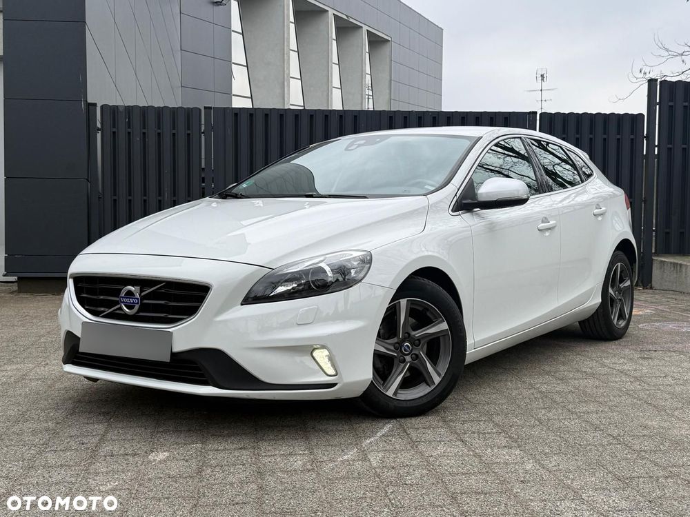 Volvo V40 D2 RDesign - 1