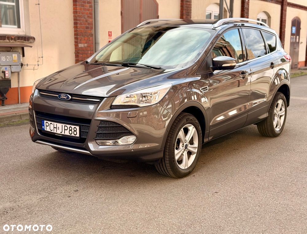 Ford Kuga 2.0 TDCi 4x4 Titanium - 3