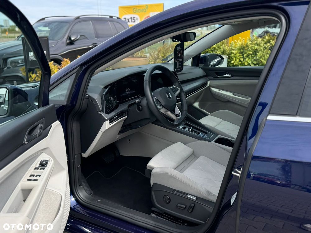 Volkswagen Golf 1.5 eTSI EVO Style DSG - 22