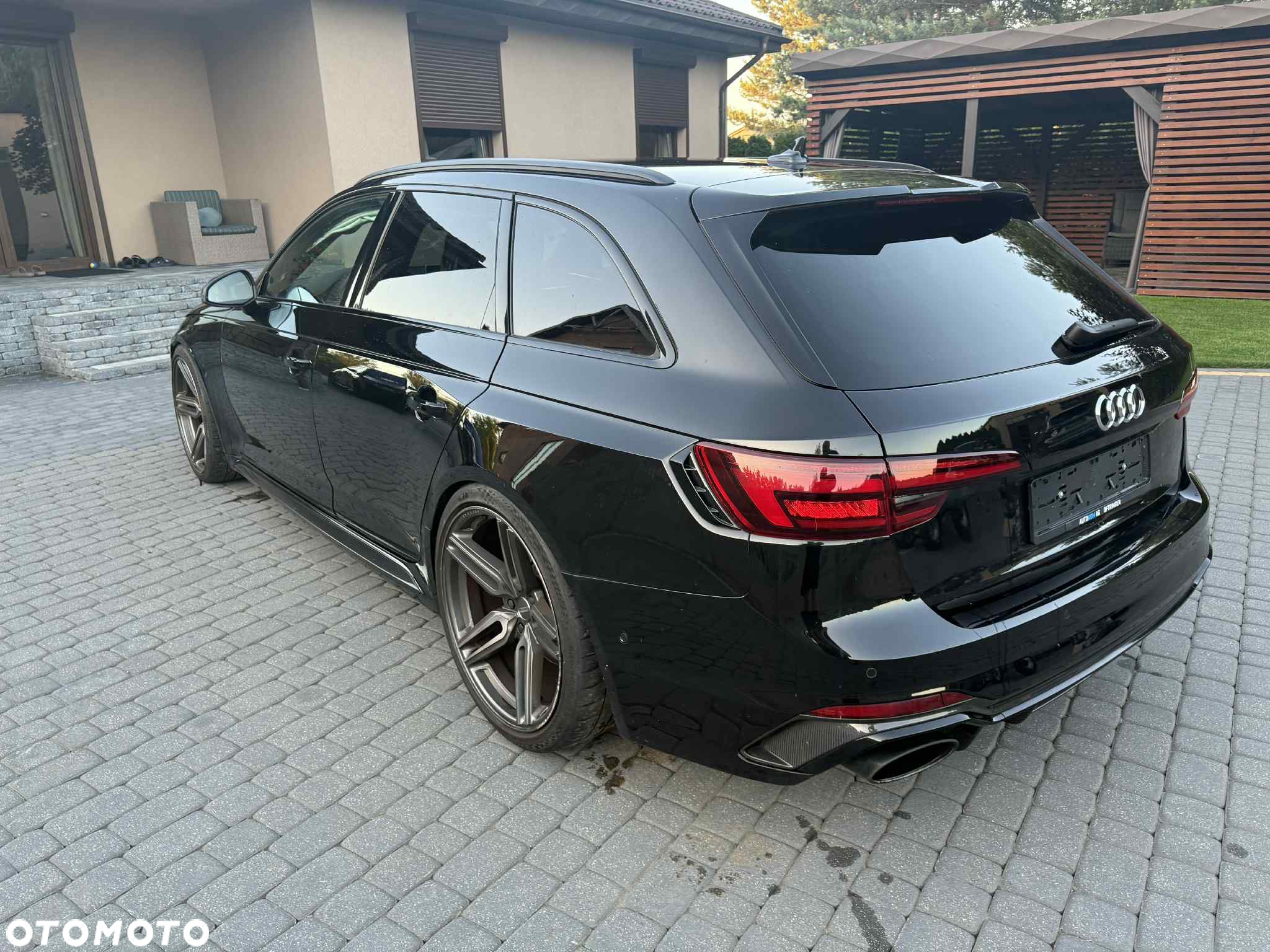 Audi RS4 2.9 TFSI Quattro Tiptr - 10