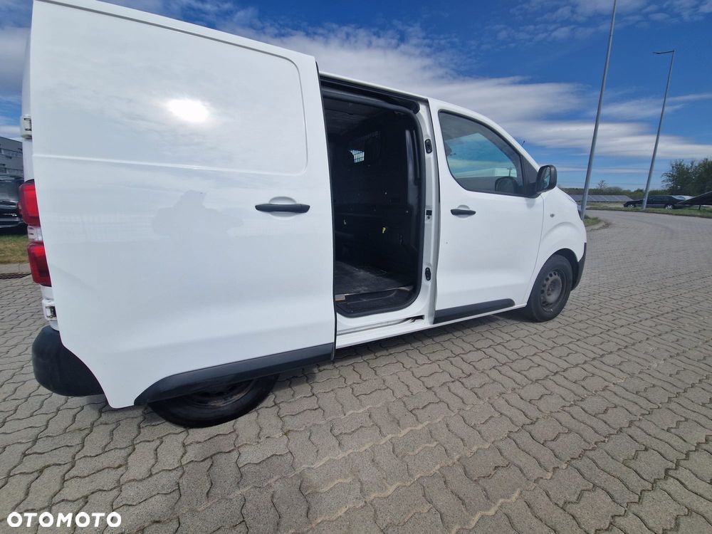 Toyota Proace - 1
