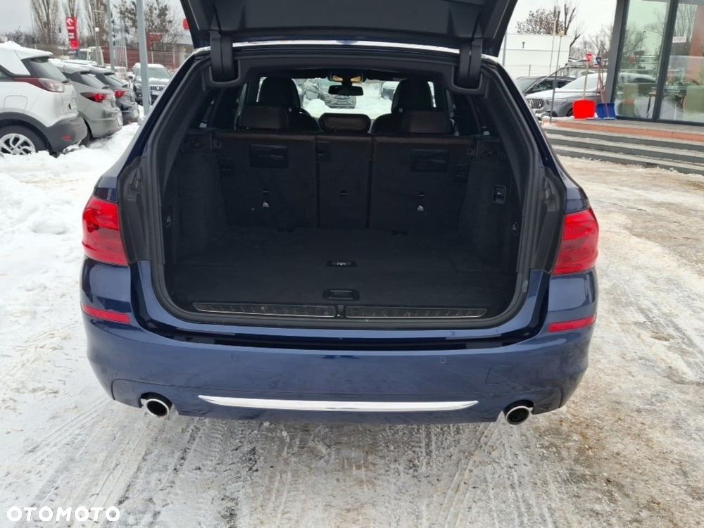 BMW Seria 5 530d Luxury Line - 17