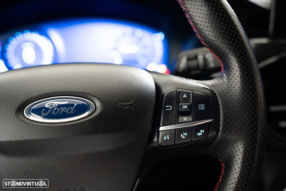 Ford Kuga 1.5 EcoBoost Titanium - 16