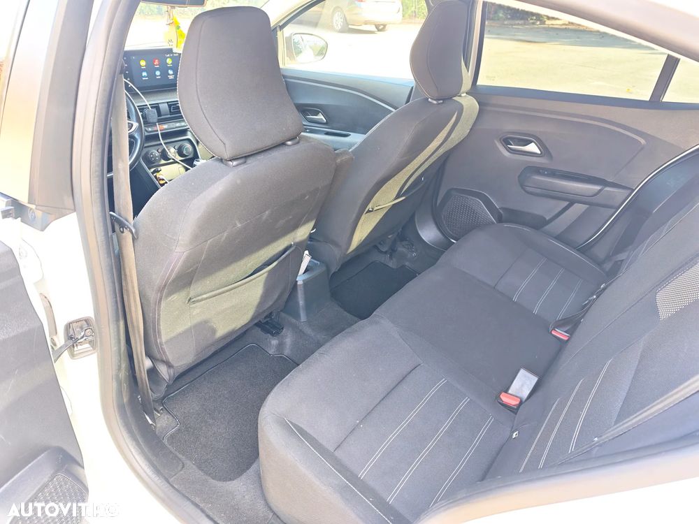 Dacia Logan TCe 90 MT6 Comfort - 9
