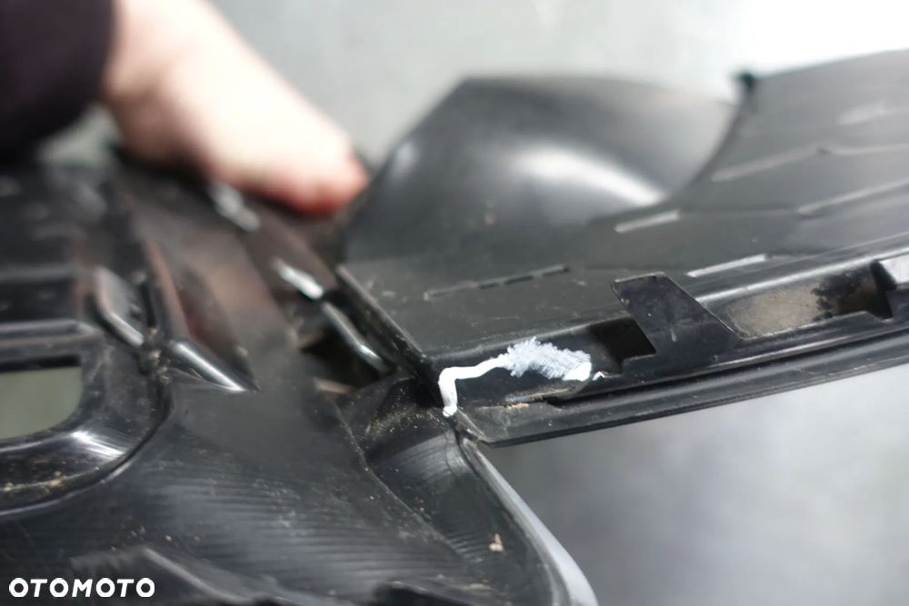 KRATKA ZDERZAKA LEWA PRAWA AUDI A4 B9 S-LINE - 6