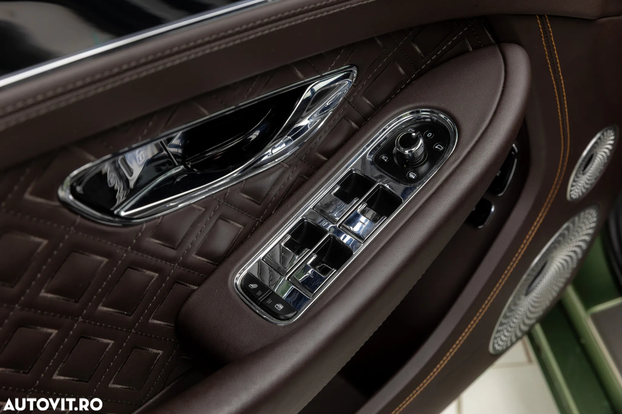 Bentley Continental New GT V8 - 27