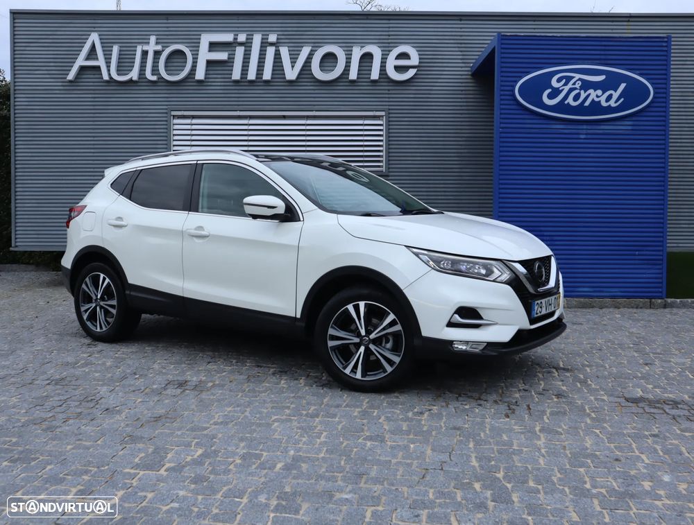 Nissan Qashqai 1.5 dCi N-Connecta - 1