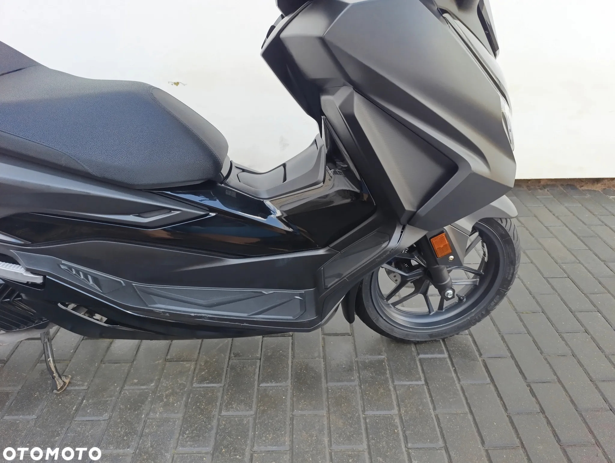 Honda NSS - 23