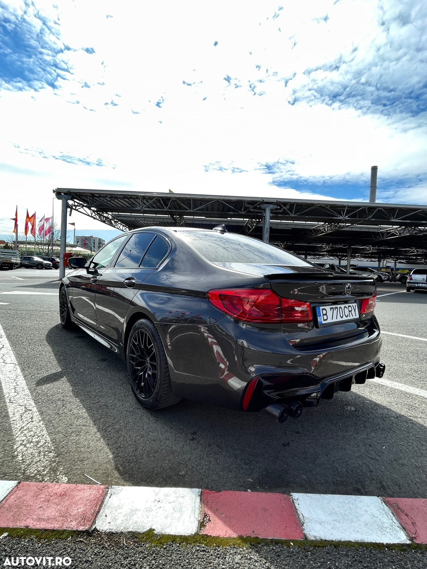 BMW Seria 5 520i AT - 3