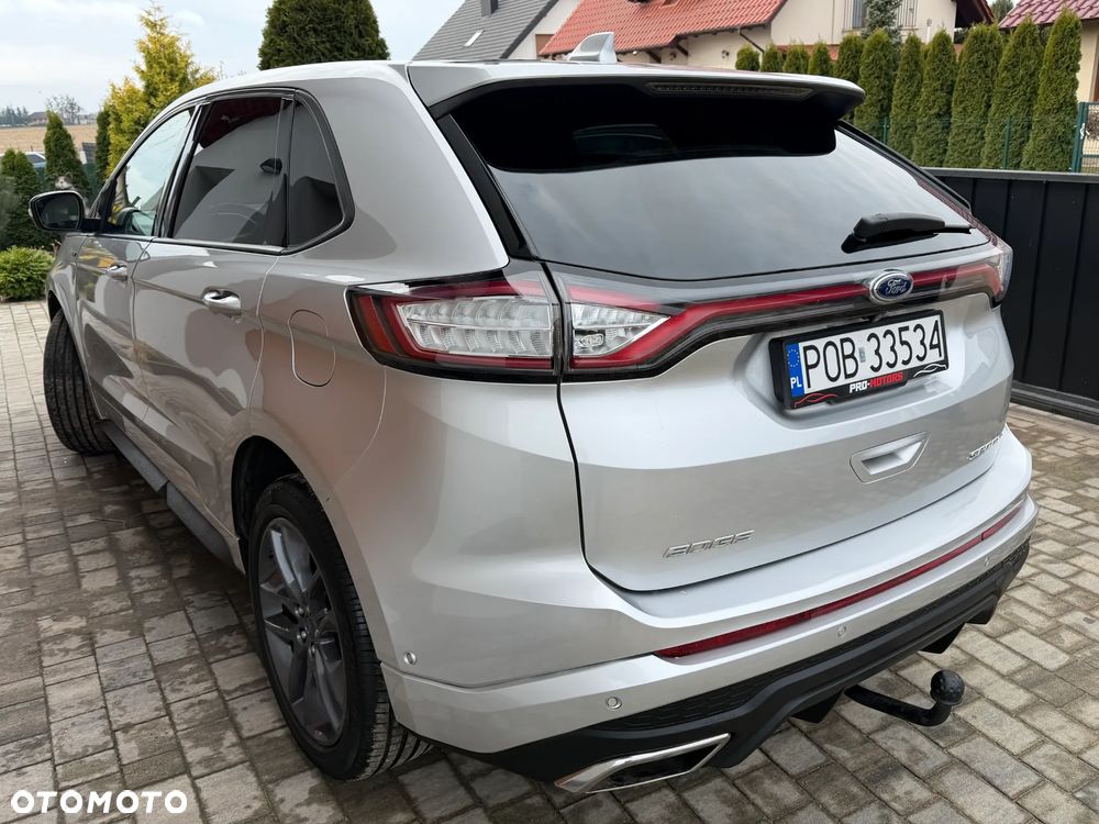 Ford Edge 2.0 TDCi Bi-Turbo 4x4 ST-LINE - 3