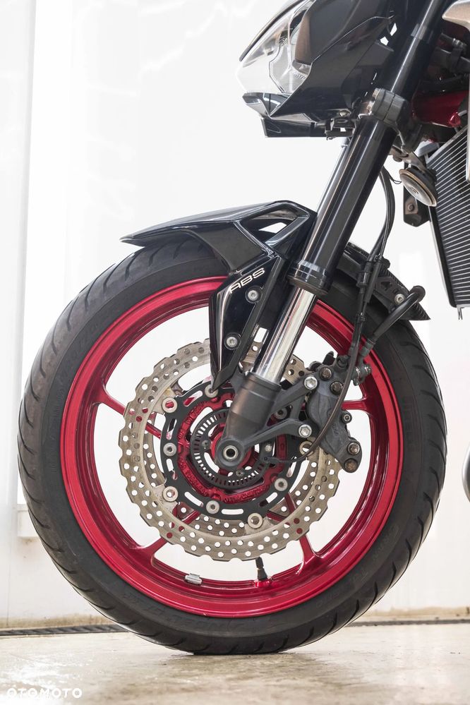 Kawasaki Z 900 - 29