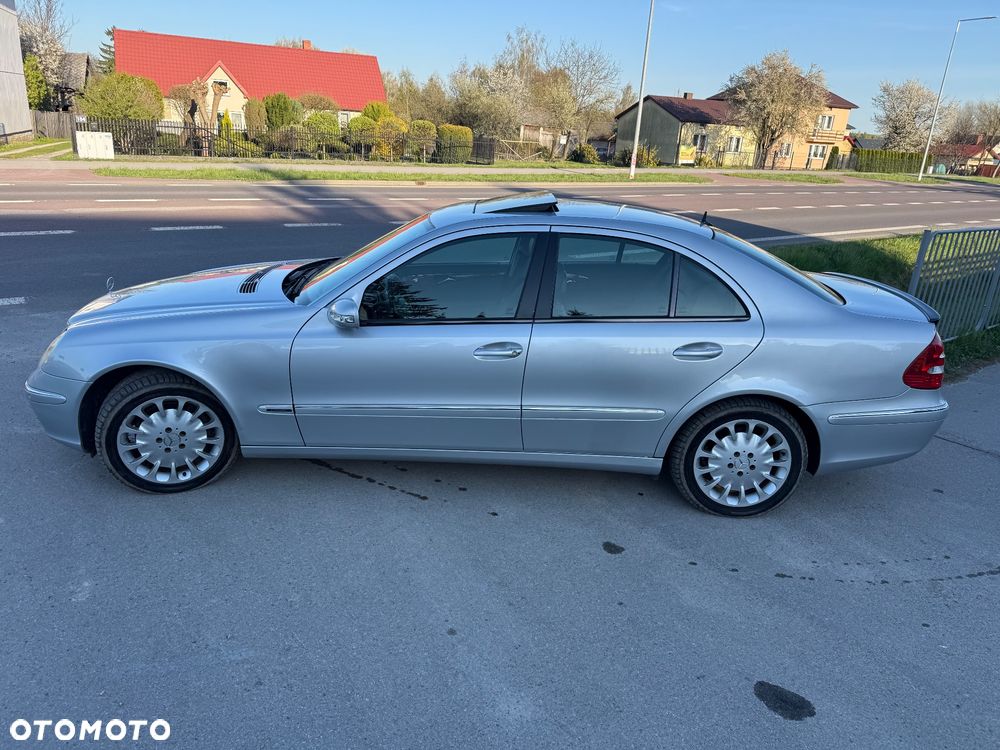 Mercedes-Benz Klasa E 500 4Matic Automatik Elegance - 3