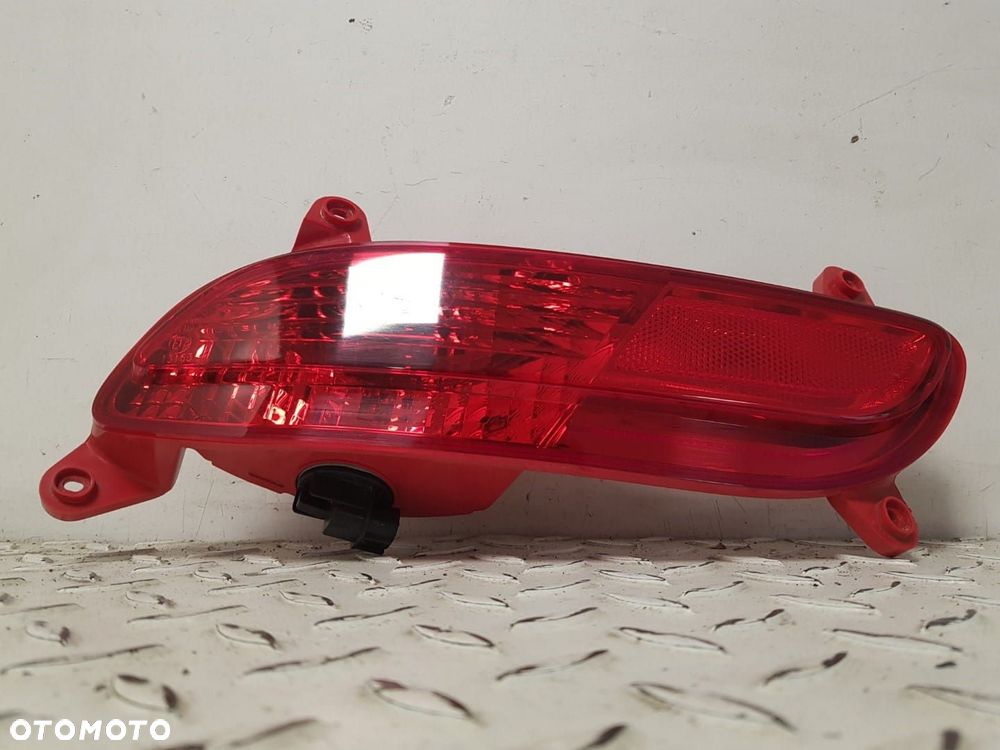 ORYGINALNA LAMPA PRZECIWMGIELNA TYLNA LEWA W ZDERZAK KIA RIO III 3 HB 11-14 92405-1w2 LEWY TYŁ - 6