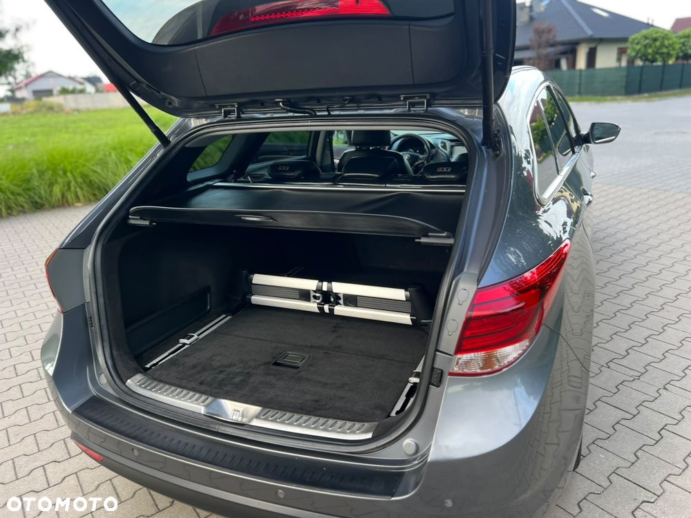 Hyundai i40 1.7 CRDi Premium - 13