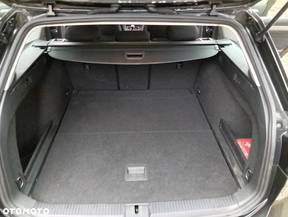 Volkswagen Passat 1.5 TSI EVO Business - 15