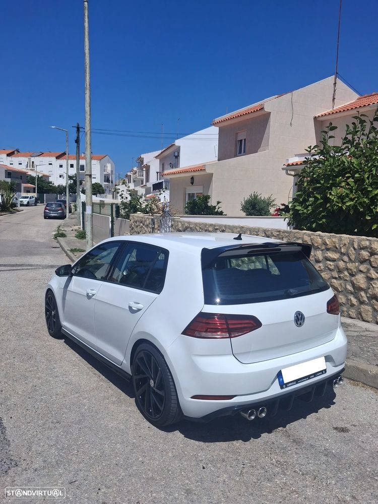 VW Golf 1.6 TDI R-Line - 16