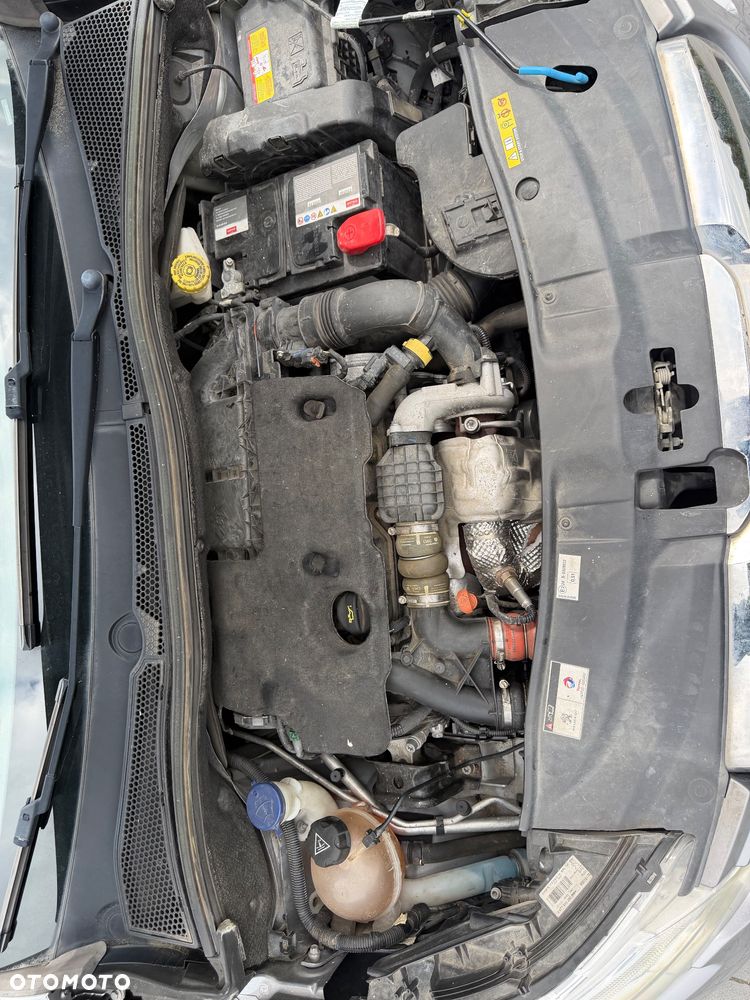 Peugeot 2008 e-HDi FAP 92 EGS6 STOP & START Allure - 15