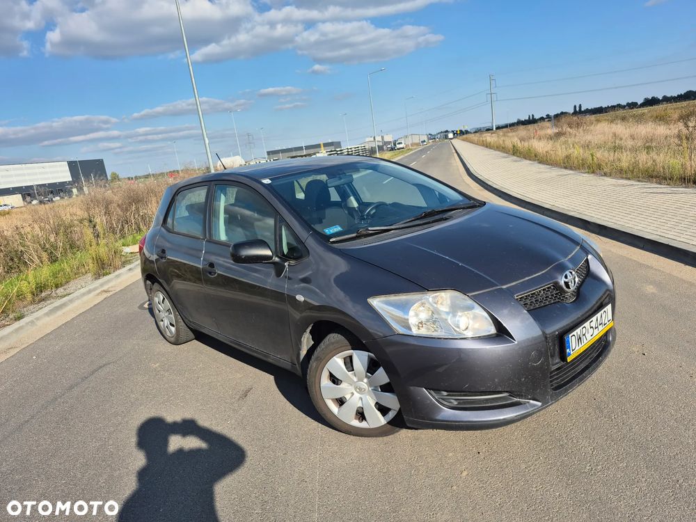 Toyota Auris 1.4 VVT-i Sol - 3