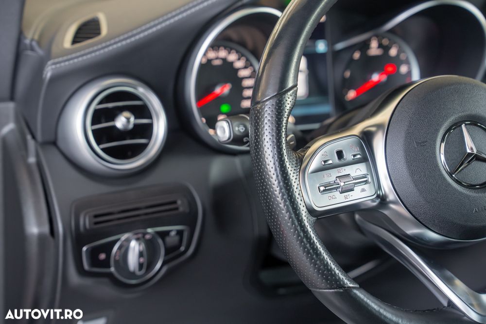 Mercedes-Benz GLC 300 de 4Matic 9G-TRONIC - 20