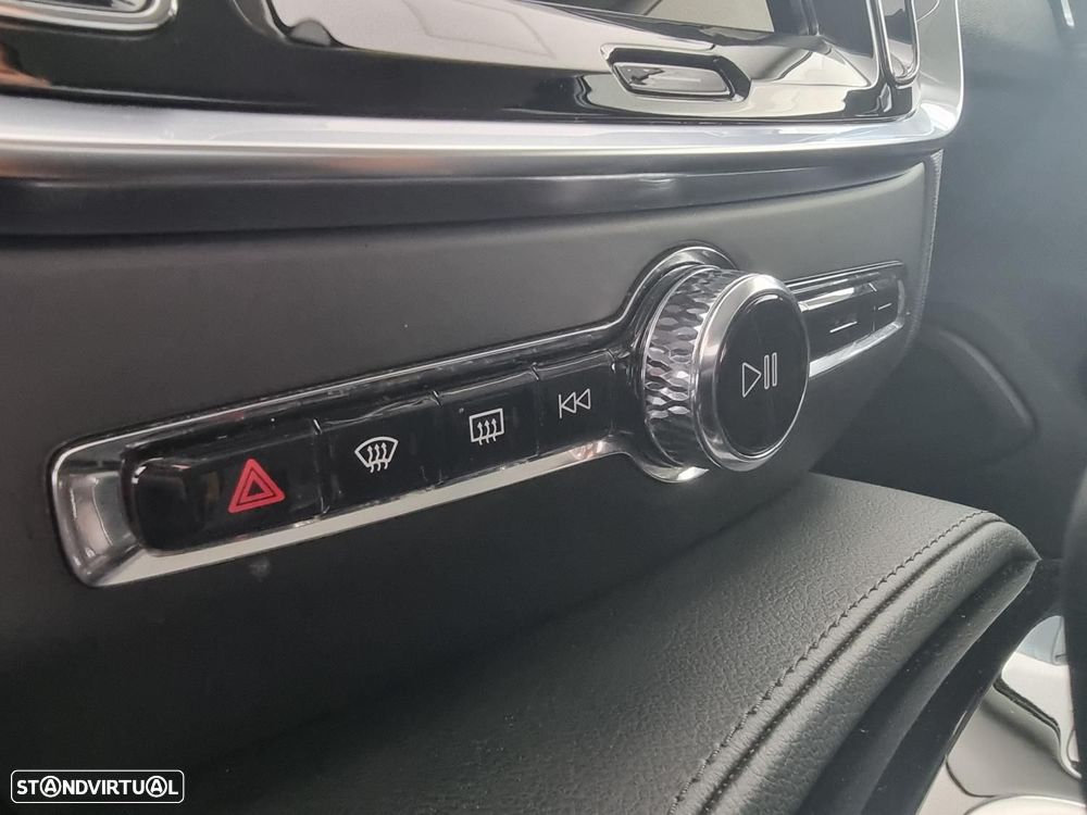 Volvo V60 2.0 T6 AWD TE Inscription Expression - 36