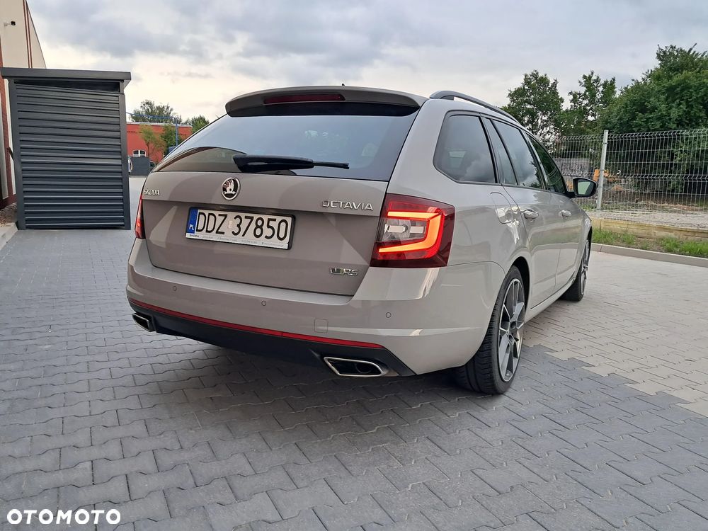 Skoda Octavia 2.0 TSI RS 230 - 4