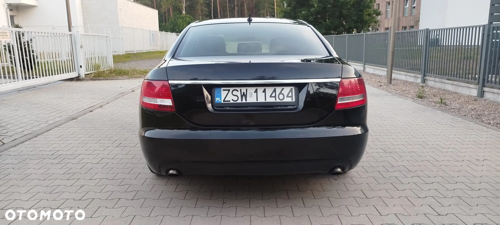 Audi A6 Limousine 2.0 TDI - 14