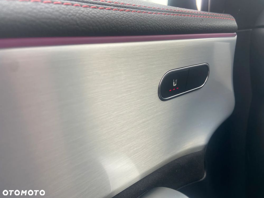 Mercedes-Benz CLA 200 AMG Line 7G-DCT - 16