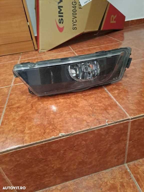 Proiector stanga original Skoda Octavia 3 cod 5E0941699C - 1