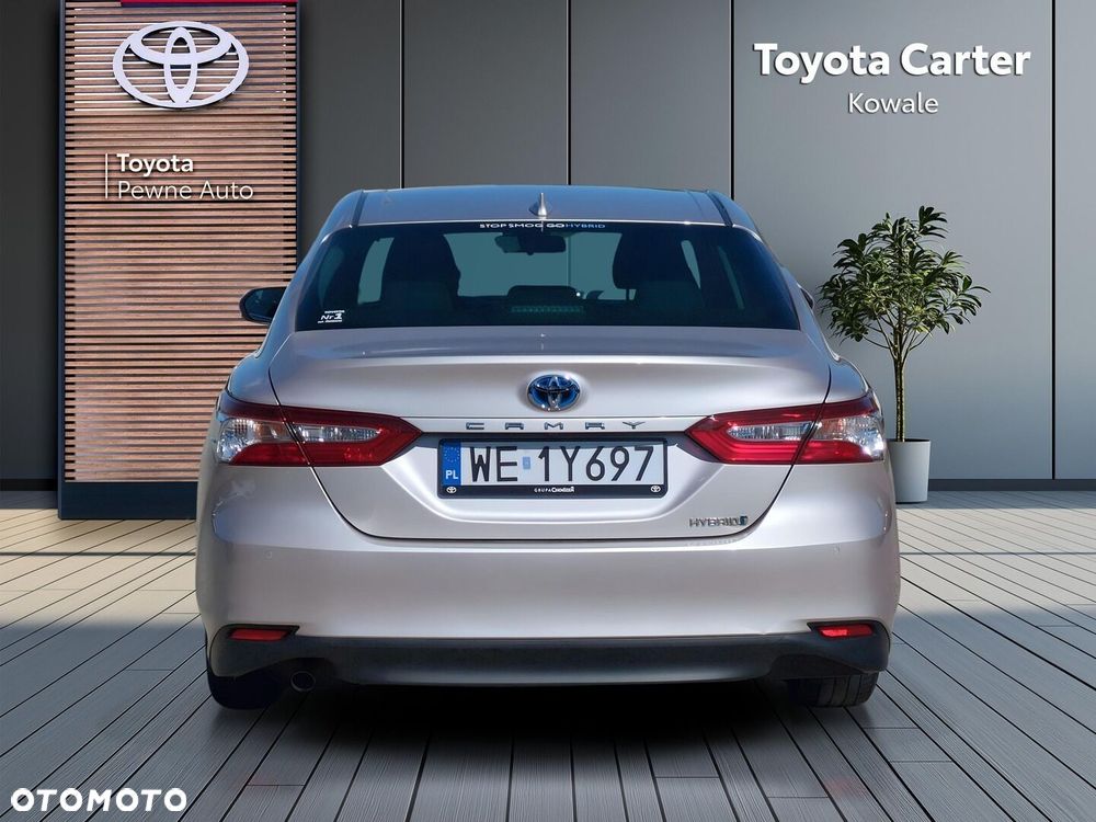 Toyota Camry 2.5 Hybrid Comfort CVT - 5