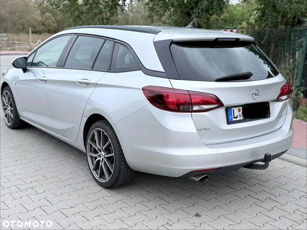Opel Astra 1.6 BiTrb D (CDTI) Start/Stop Sports Tourer Innovation - 13