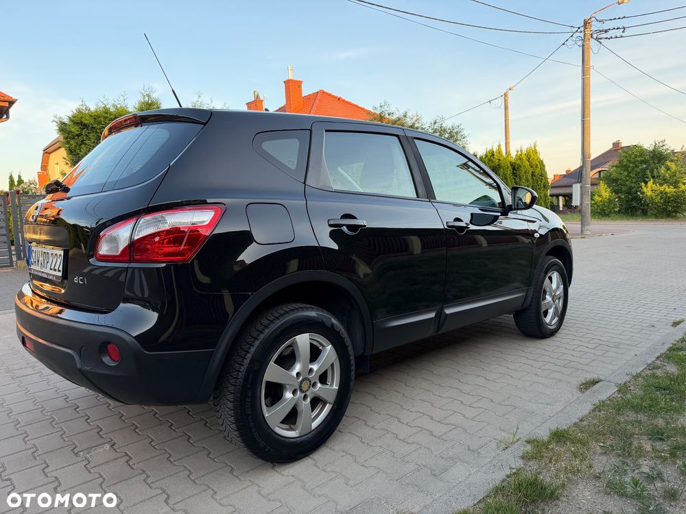 Nissan Qashqai 1.5 dCi TEKNA - 14