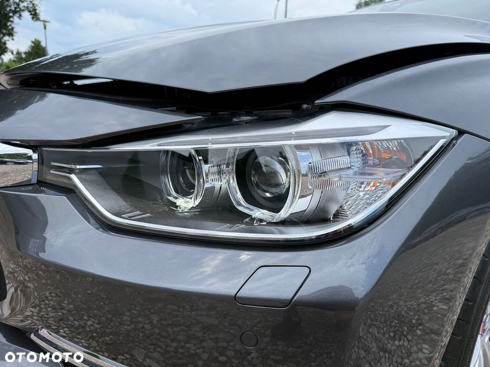 BMW Seria 3 320d - 26