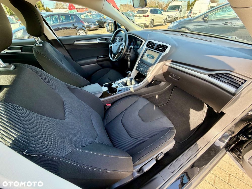 Ford Mondeo 1.5 TDCi ECOnetic Start-Stopp Titanium - 12