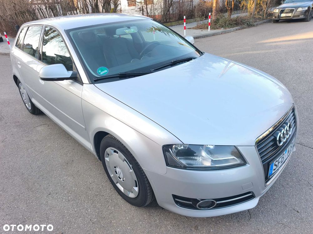 Audi A3 Sportback 1.6 TDI DPF Ambition - 5