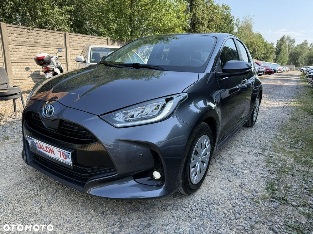 Toyota Yaris - 4