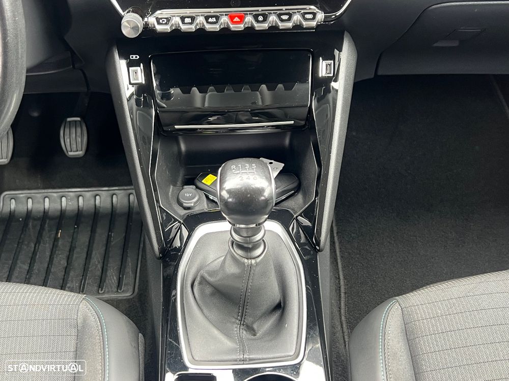 Peugeot 2008 1.2 PureTech Allure - 14