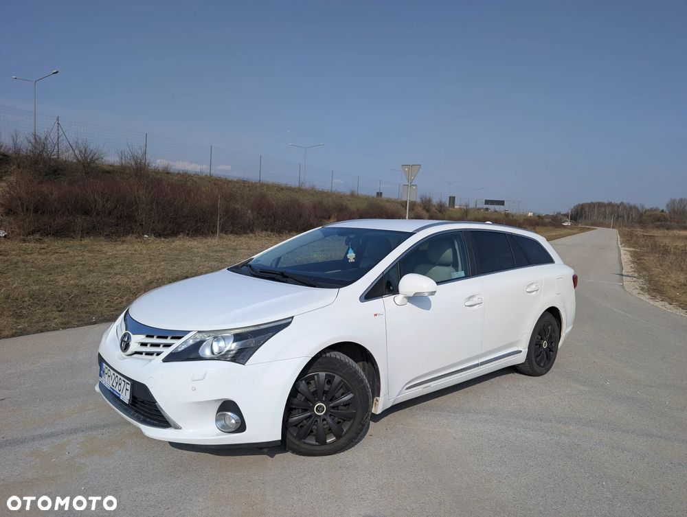 Toyota Avensis 2.0 D-4D Premium - 7