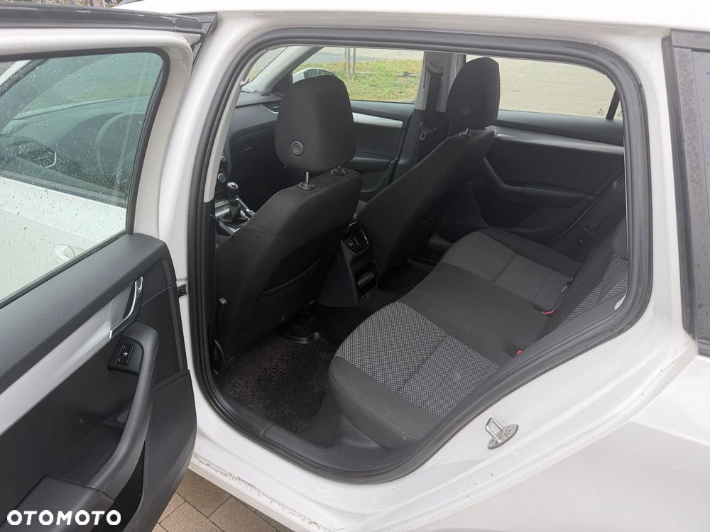 Skoda Octavia 1.6 TDI Style - 23