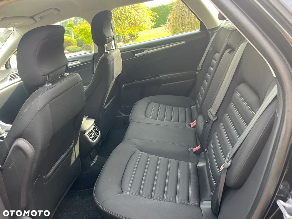 Ford Mondeo 2.0 TDCi Trend 4WD PowerShift - 13