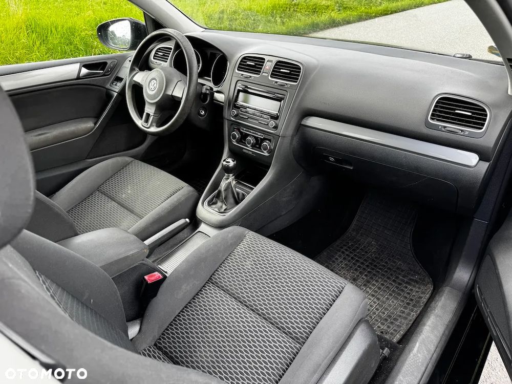 Volkswagen Golf 2.0 TDI DPF Comfortline - 9