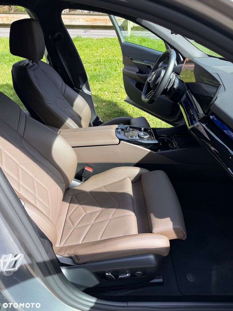 BMW Seria 5 520d mHEV M Sport - 20