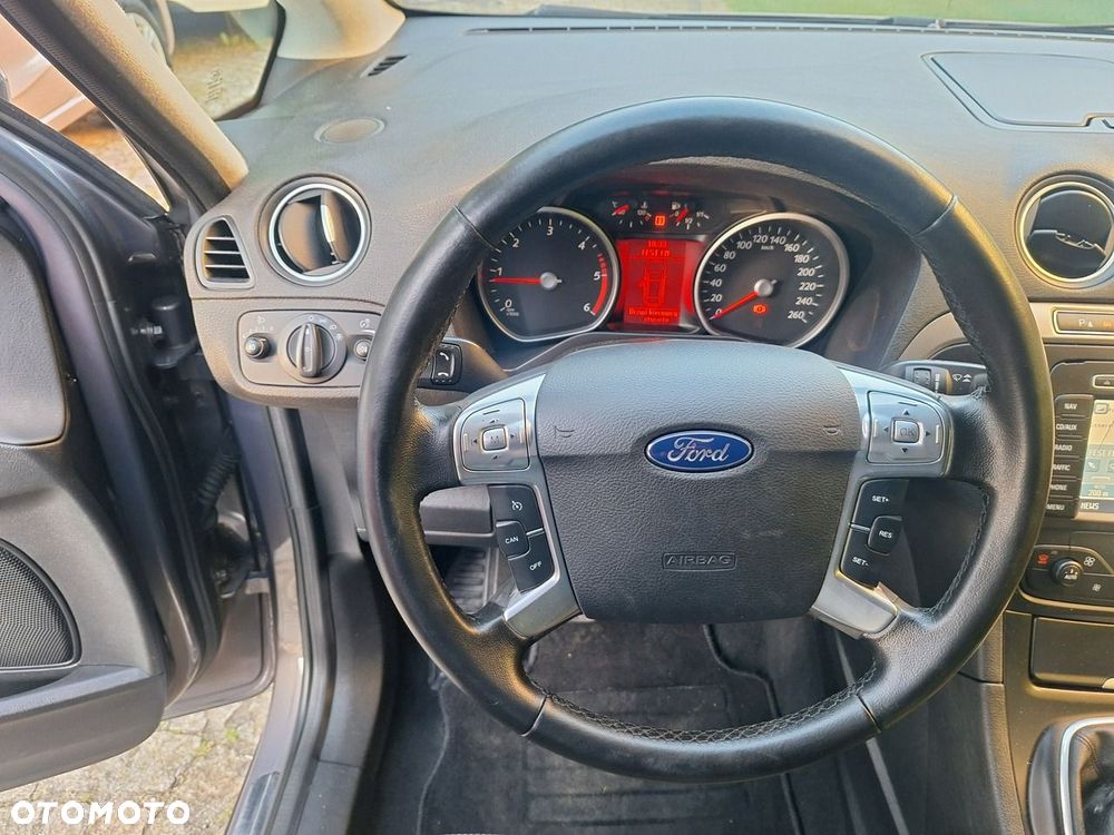 Ford S-Max 2.0 TDCi DPF Titanium - 11
