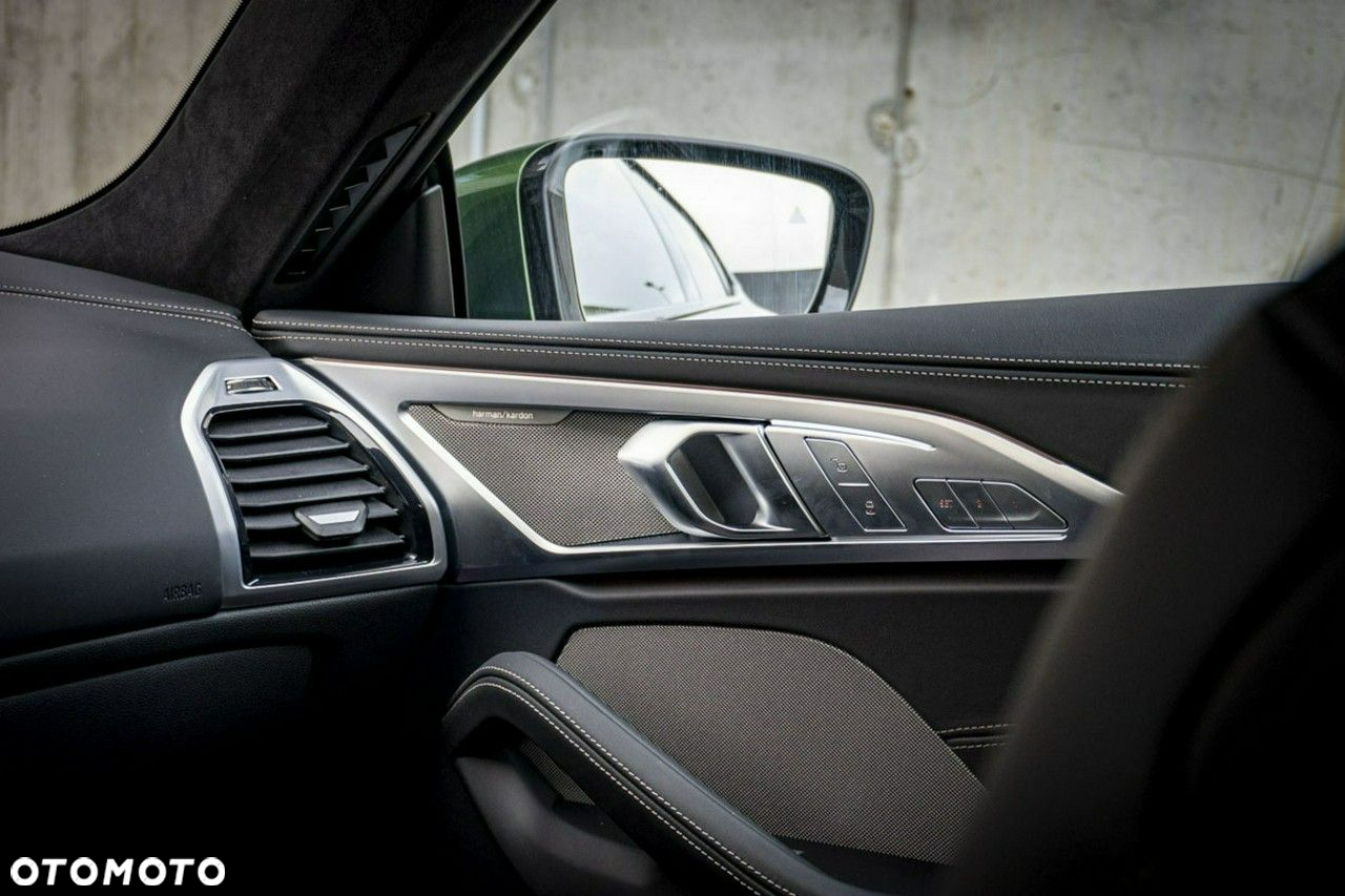 BMW Seria 8 - 23