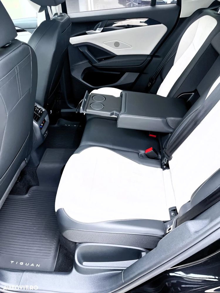 Volkswagen Tiguan 2.0 TDI SCR DSG Elegance - 16