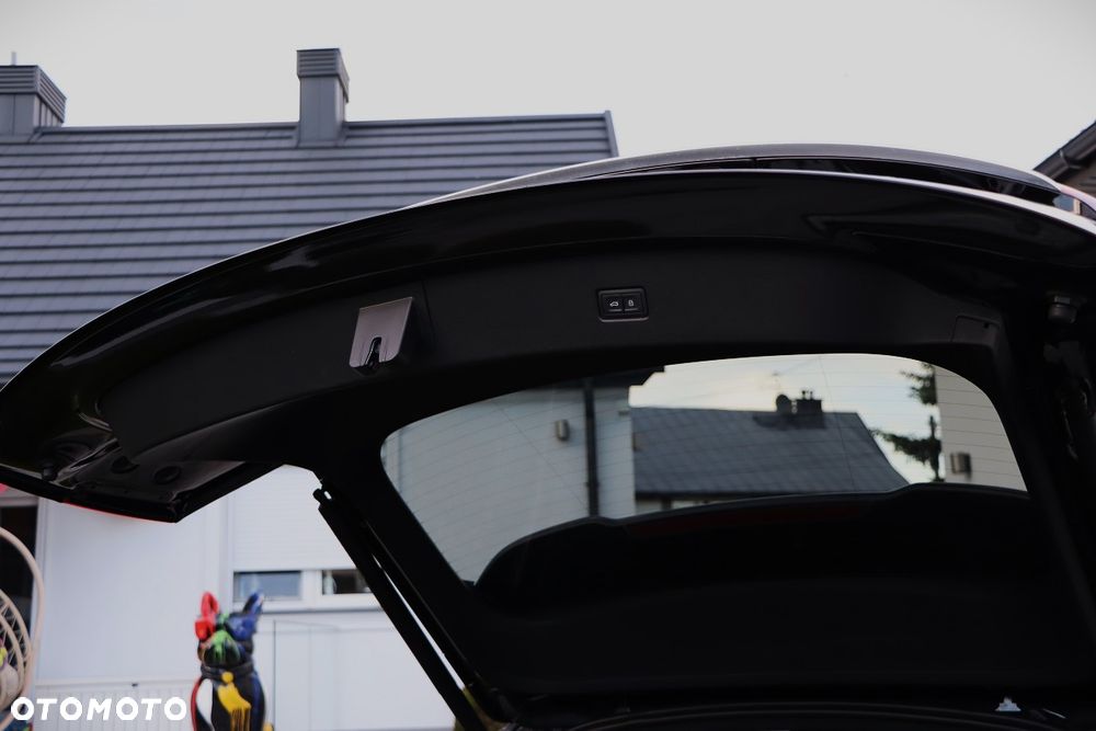 Audi Q5 Sportback - 30