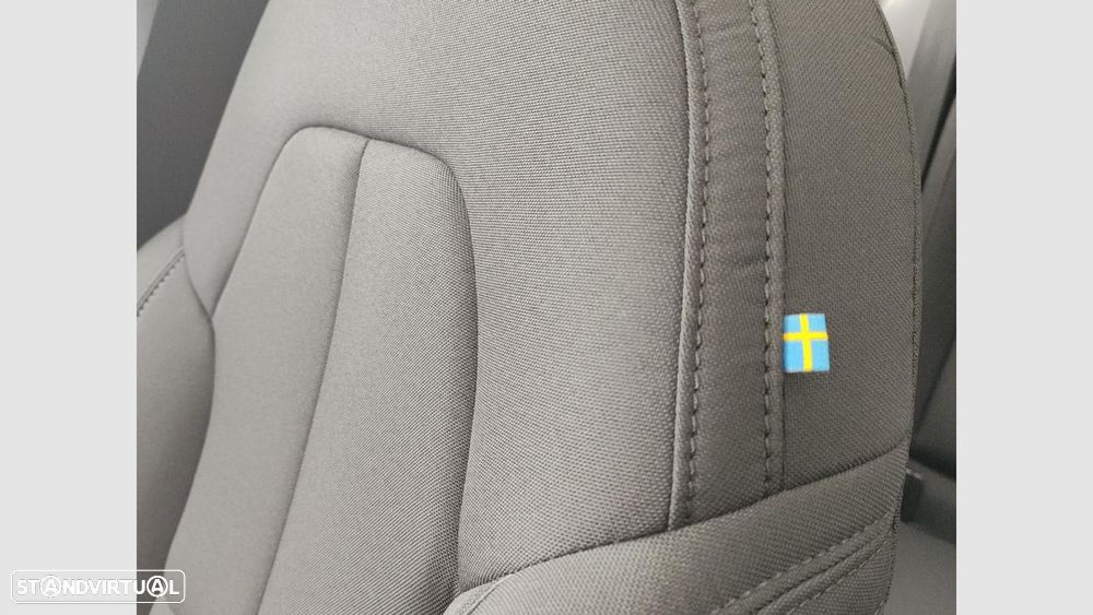 Volvo EC40 82 kWh Single Motor Extended Range Plus - 18