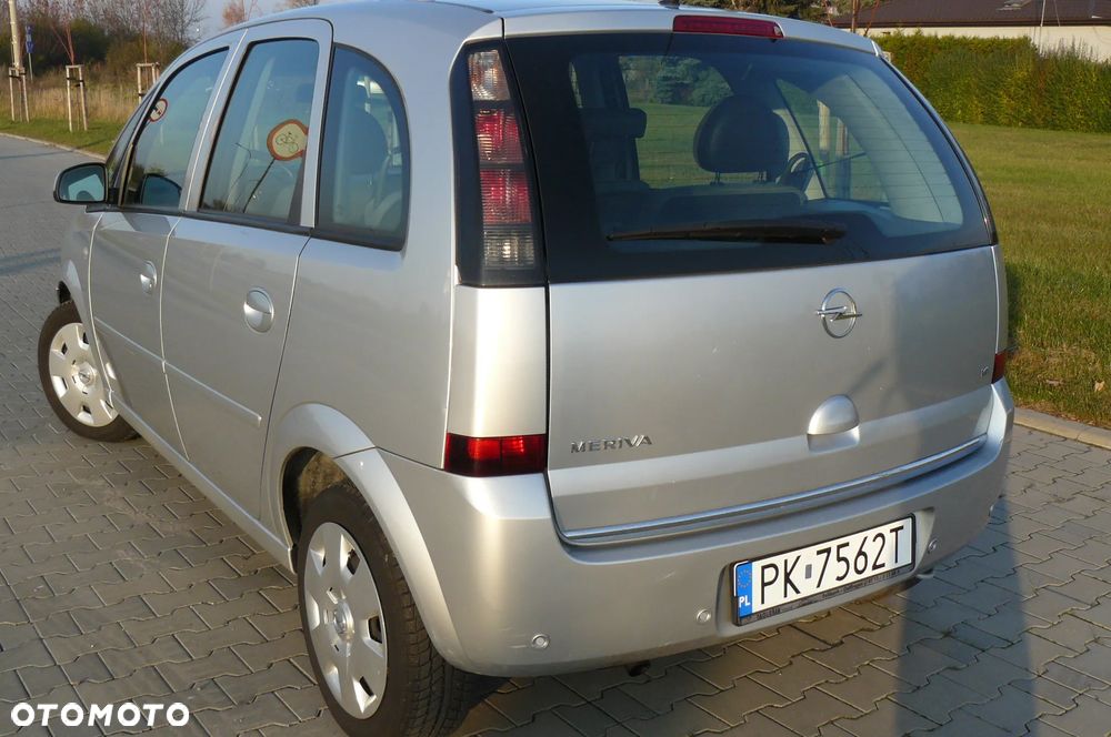 Opel Meriva 1.6 16V - 9